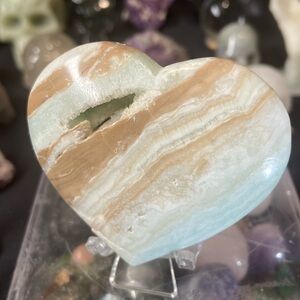 chocolate Caribbean calcite heart 127 g with druzy Beautiful ocean colors